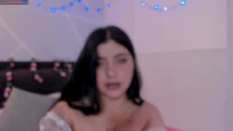 Snapshot of alexa_espinoza chatting on 06-04-26, 11:38 Alexa online show from 06-04-26, 11:38