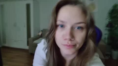 Snapshot of alexa_feels chatting on 06-28-26, 04:24 Little Duck homie online show from 06-28-26, 04:24