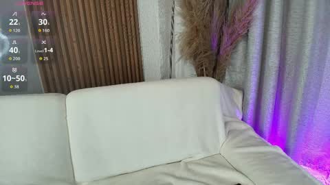 alexa_foxx27 online show from 04-08-26, 07:58