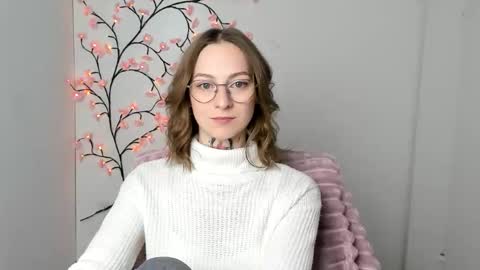 Snapshot of alexa_kittie chatting on 02-07-26, 06:39 Alexa online show from 02-07-26, 06:39