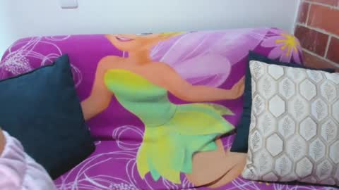 alexa latina online show from 12-17-24, 05:36