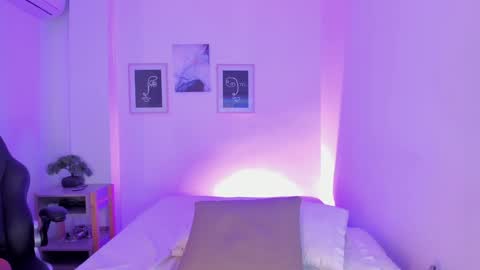 Snapshot of alexa_millers_ chatting on 02-08-25, 10:39 Alexa Millers online show from 02-08-25, 10:39