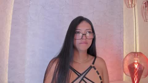 Snapshot of alexa_millers_ chatting on 11-19-25, 05:07 Alexa Millers online show from 11-19-25, 05:07