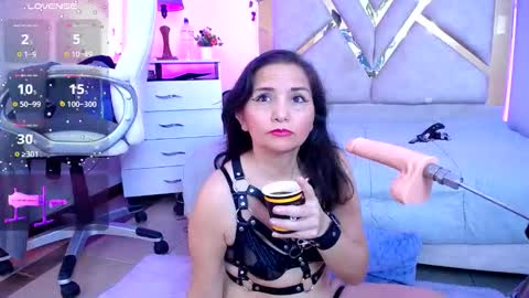 Alexa Murphy online show from 11-30-25, 01:15