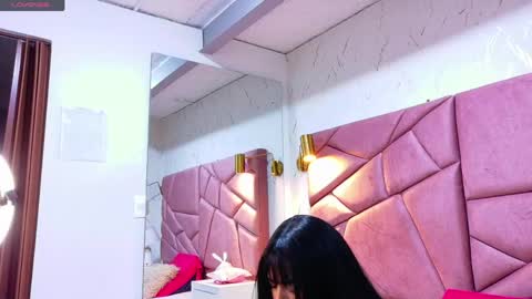 Alexandra online show from 04-13-26, 11:37