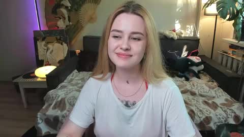 Snapshot of alexa_pirs chatting on 05-06-26, 02:55 alexa_pirs online show from 05-06-26, 02:55
