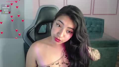 Snapshot of alexa_romero_t chatting on 10-13-25, 12:49 Alexandra online show from 10-13-25, 12:49