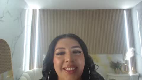 Snapshot of alexa_s1 chatting on 07-17-26, 07:52 Alexa online show from 07-17-26, 07:52