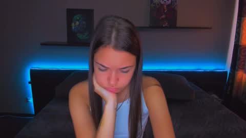 angel online show from 09-17-25, 12:23