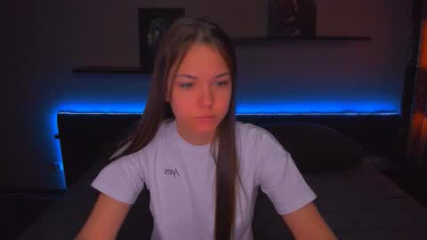 angel online show from 03-18-26, 12:36