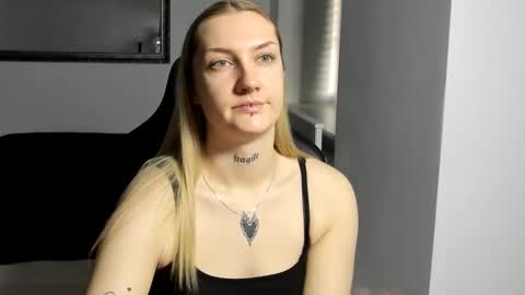 Alexa online show from 12-14-25, 01:49