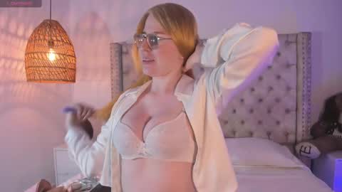 Snapshot of alexahandler chatting on 10-30-25, 07:36 Alexa Handler online show from 10-30-25, 07:36