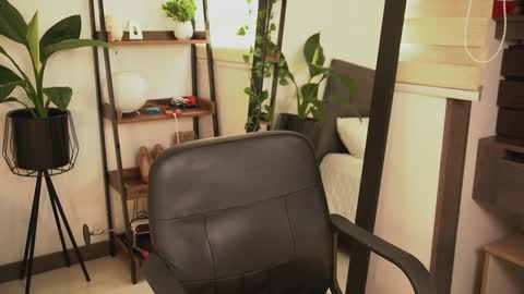 alexajhonsonof online show from 02-02-25, 07:25