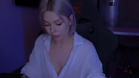 Alexa Mason online show from 11-01-25, 02:13