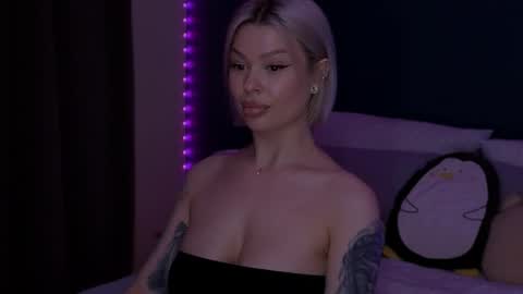 Alexa Mason online show from 05-15-26, 11:45