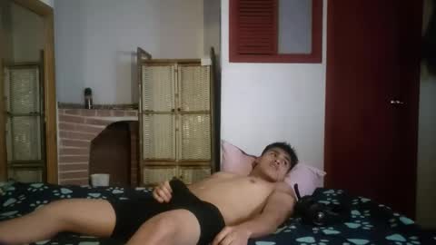 Snapshot of alexander_cd1 chatting on 11-15-25, 05:27 ALEX CD online show from 11-15-25, 05:27