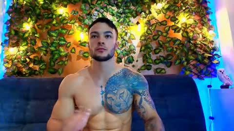 Snapshot of alexander_collin_ chatting on 06-15-26, 11:45 Alex Collin online show from 06-15-26, 11:45