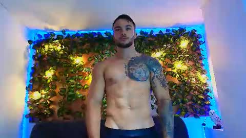 Snapshot of alexander_collin_ chatting on 07-02-26, 12:22 Alex Collin online show from 07-02-26, 12:22