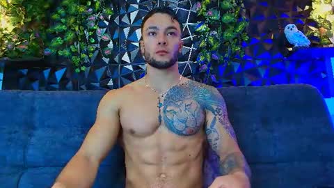 Snapshot of alexander_collin_ chatting on 07-16-26, 01:28 Alex Collin online show from 07-16-26, 01:28