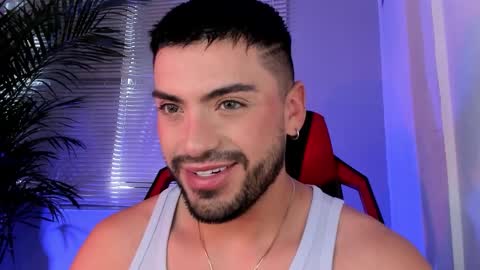 Alexander Diaz online show from 10-04-25, 12:58