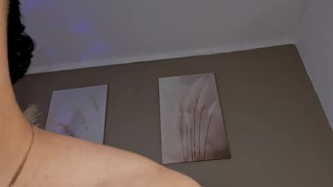 Snapshot of alexander_diiaz chatting on 05-26-26, 12:56 Alexander Diaz online show from 05-26-26, 12:56