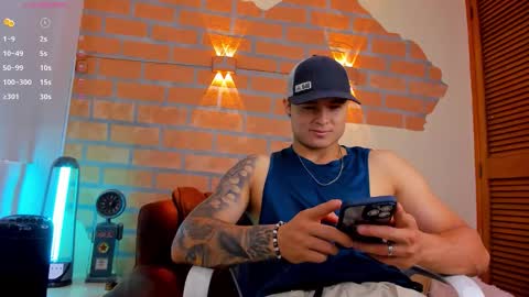 Alexander online show from 09-12-25, 01:44