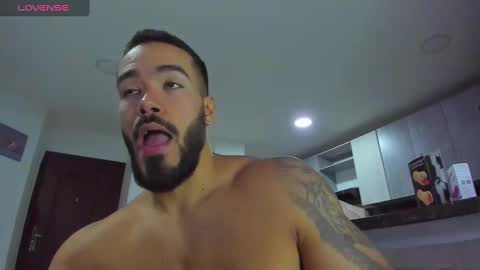 Onlyfansalexmartinezwb  Instagram alexwbmartinez  Twitter martinezcb937 online show from 02-16-25, 12:08