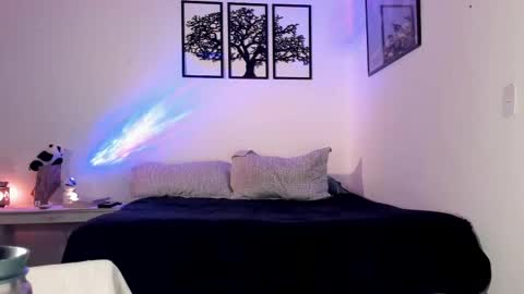 Snapshot of alexanderjaz chatting on 09-11-25, 09:42 Alexander Jaz online show from 09-11-25, 09:42