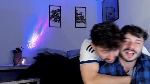 Snapshot of alexanderjaz chatting on 09-21-25, 12:29 Alexander Jaz online show from 09-21-25, 12:29