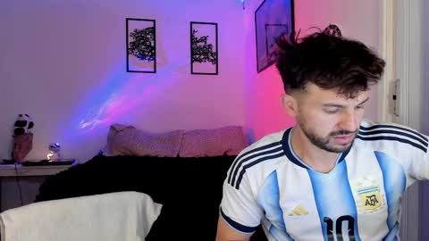 Snapshot of alexanderjaz chatting on 09-29-25, 09:25 Alexander Jaz online show from 09-29-25, 09:25