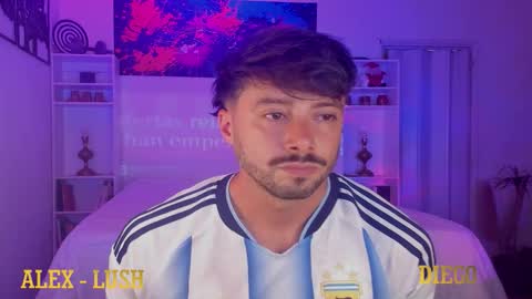 Snapshot of alexanderjaz chatting on 12-13-25, 09:09 Alexander Jaz online show from 12-13-25, 09:09