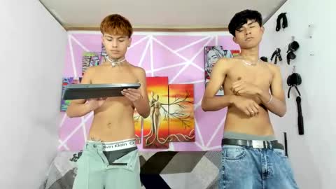 chicos hot online show from 01-21-25, 10:30