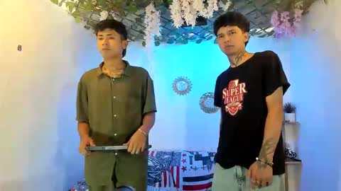 chicos hot online show from 11-05-25, 02:39