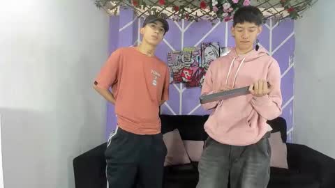 chicos hot online show from 03-22-26, 01:36