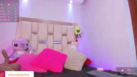 Snapshot of alexandra_holms1 chatting on 09-29-25, 09:19 alexandra_holms1 online show from 09-29-25, 09:19