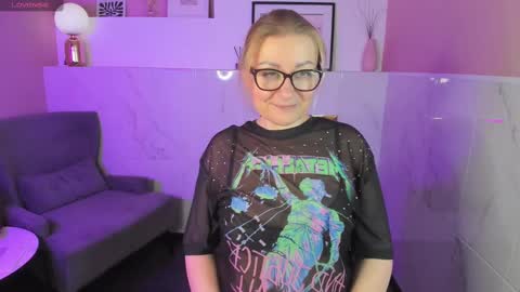 Alexandra online show from 02-23-25, 02:57