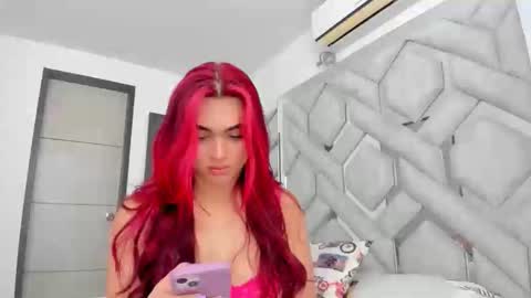 Alexandra ig  alexandraax09  online show from 04-20-26, 03:04