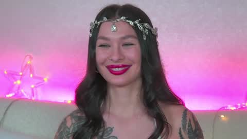 AlexandraBloom online show from 01-11-25, 01:27