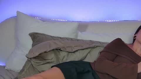 AlexandraBloom online show from 02-19-25, 09:36