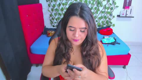 Snapshot of alexandramaravilla chatting on 01-08-25, 12:28 ALEXANDRA online show from 01-08-25, 12:28
