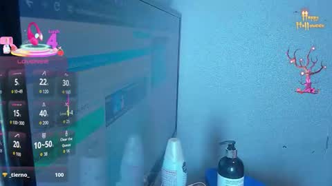 Snapshot of alexandramaravilla chatting on 10-17-25, 01:42 ALEXANDRA online show from 10-17-25, 01:42
