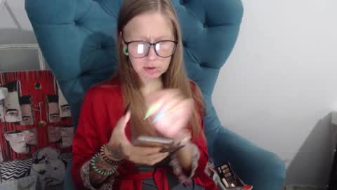 Alexandra online show from 09-25-25, 07:01