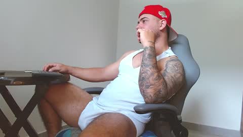 Snapshot of alexandro_king chatting on 01-05-25, 04:38 ALEX online show from 01-05-25, 04:38