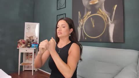 AlexaNikole online show from 04-21-26, 07:36