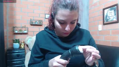 Snapshot of alexatai chatting on 09-14-25, 04:00 alexatai online show from 09-14-25, 04:00