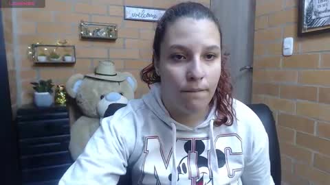 Snapshot of alexatai chatting on 09-21-25, 12:34 alexatai online show from 09-21-25, 12:34