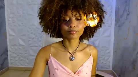 Snapshot of alexawet_ chatting on 06-25-26, 06:23 Alexa online show from 06-25-26, 06:23