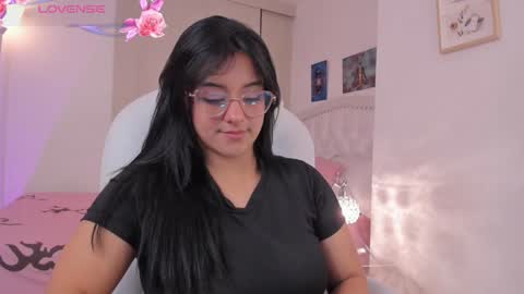 Snapshot of alexaworld chatting on 12-13-24, 11:23 lexandra online show from 12-13-24, 11:23