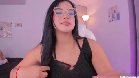 Snapshot of alexaworld chatting on 09-13-25, 08:52 lexandra online show from 09-13-25, 08:52