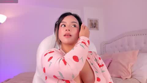 Snapshot of alexaworld chatting on 10-20-25, 08:04 lexandra online show from 10-20-25, 08:04